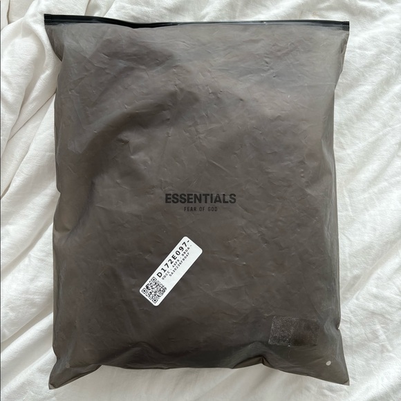 NWT Essentials Fear of God relaxed hoodie wood L - Picture 11 of 11